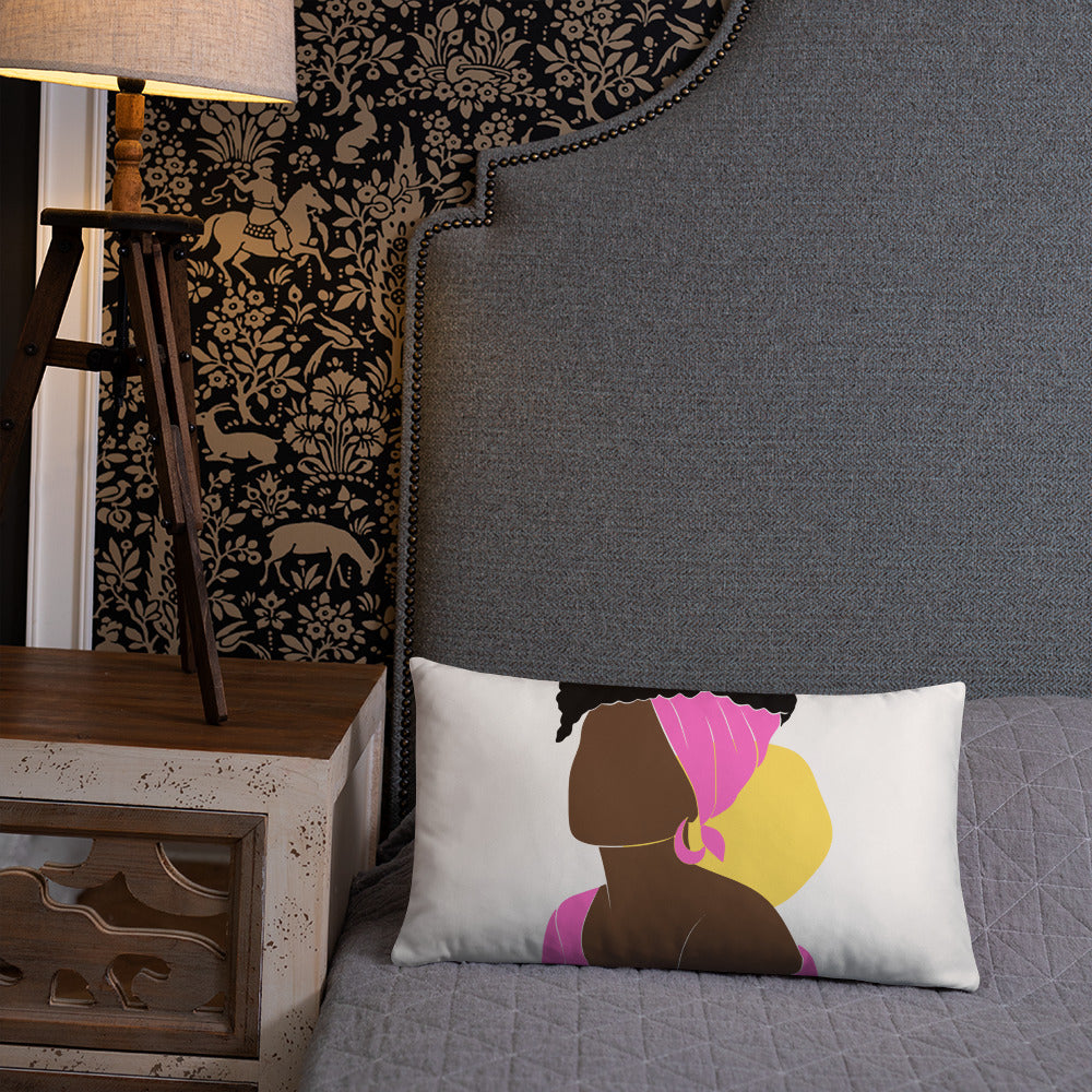 Bronze Lady - Fucsia -Basic Pillow