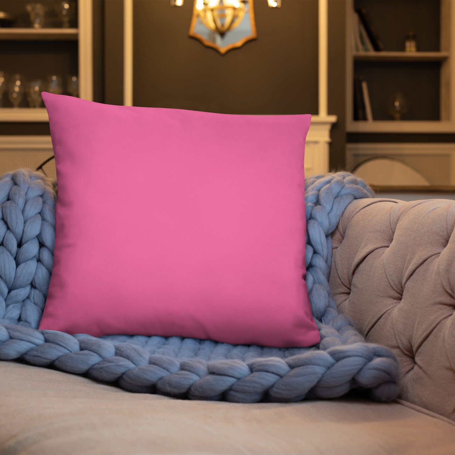 Bronze Lady - Fucsia -Basic Pillow