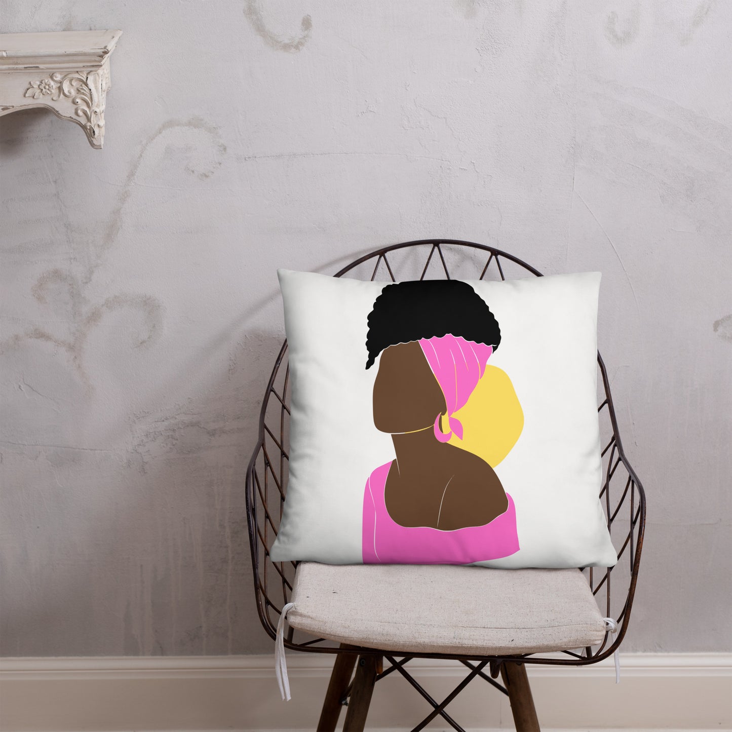 Bronze Lady - Fucsia -Basic Pillow