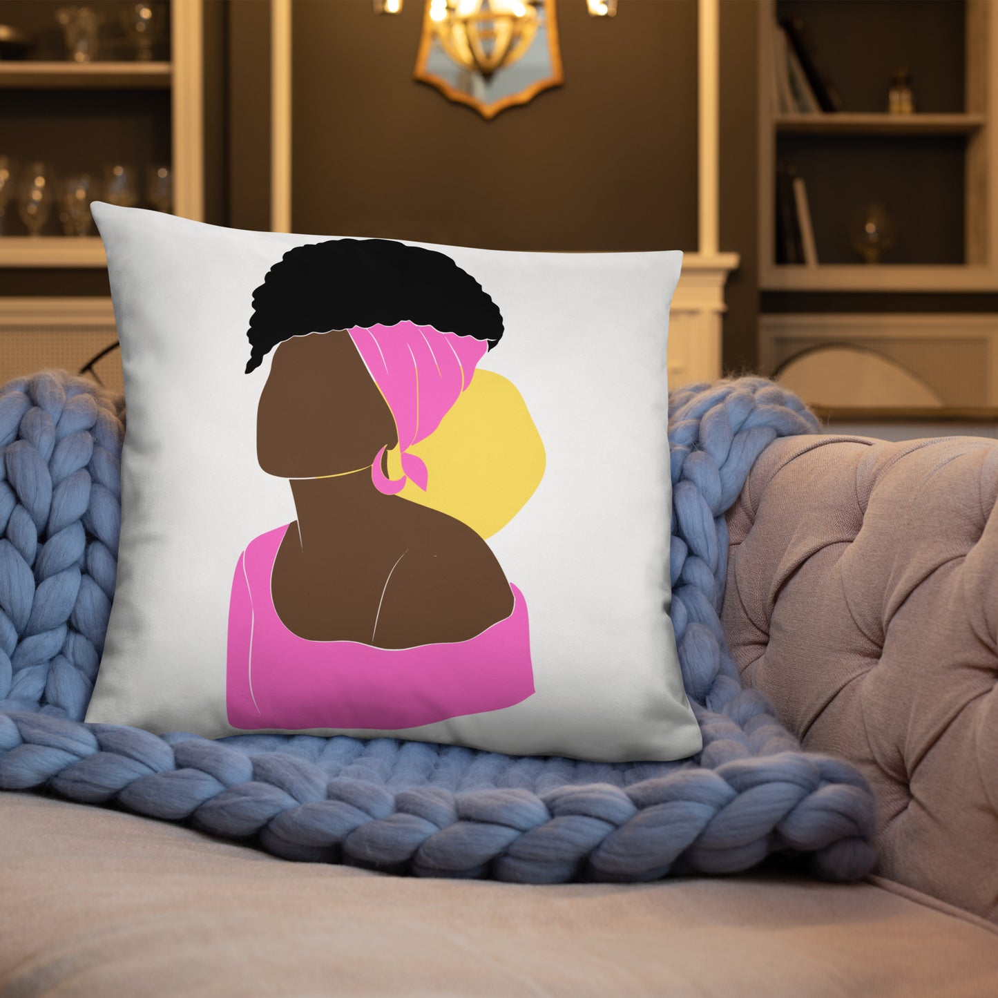 Bronze Lady - Fucsia -Basic Pillow