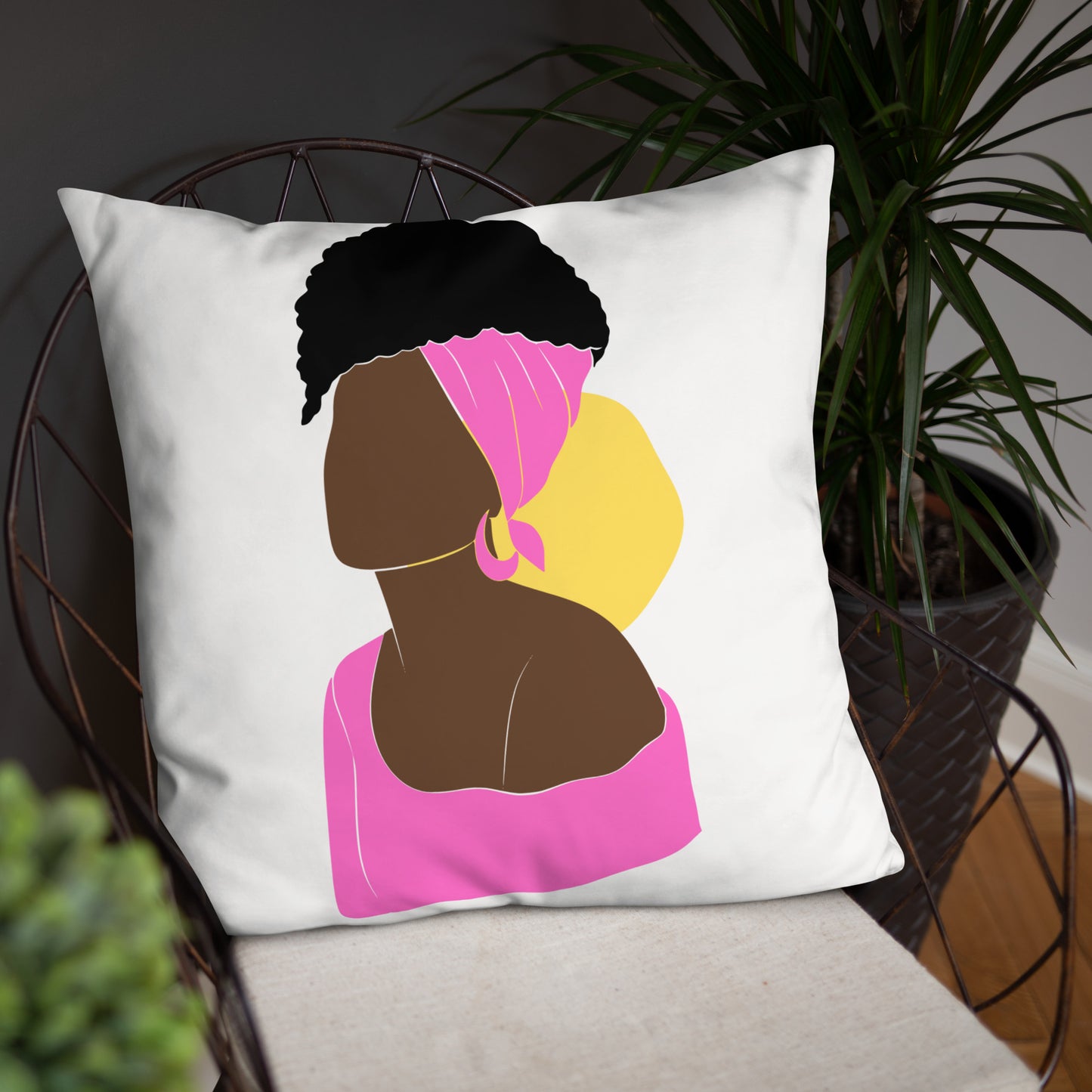 Bronze Lady - Fucsia -Basic Pillow