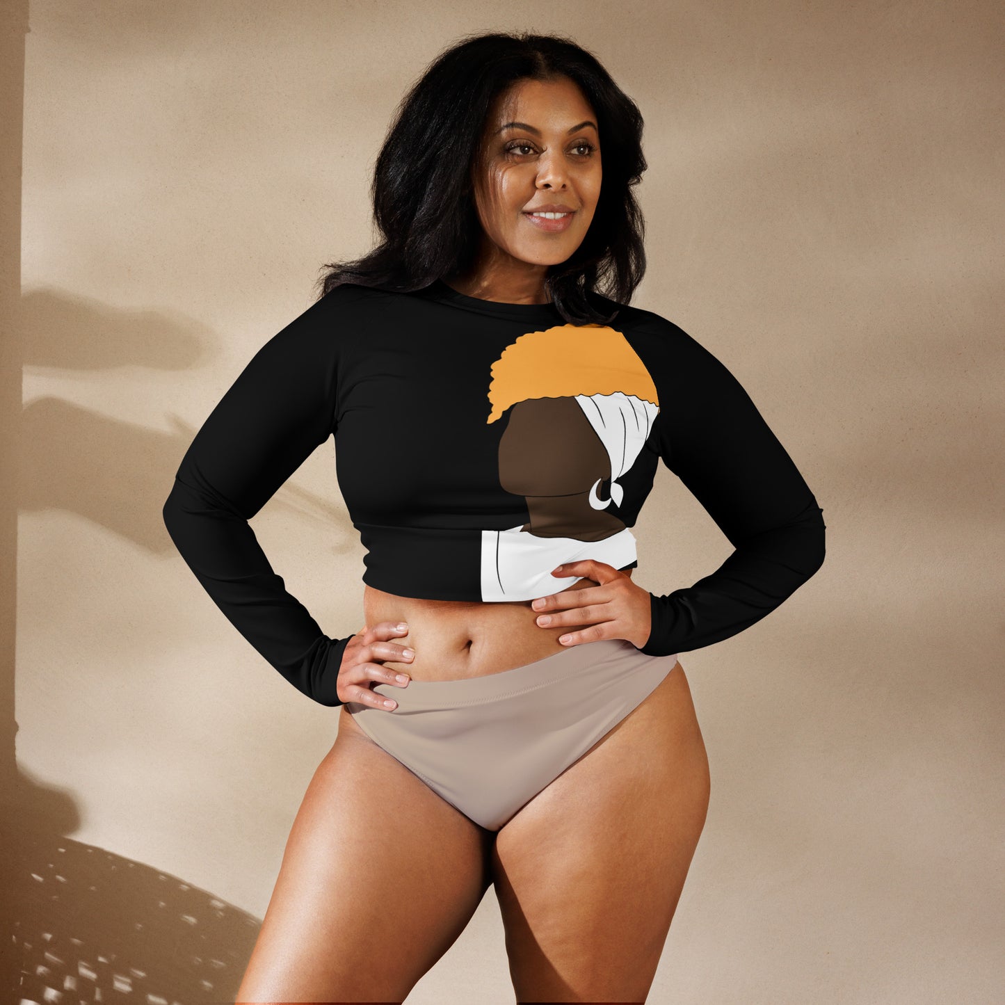 Bronze Lady - White / Black - Recycled long-sleeve crop top